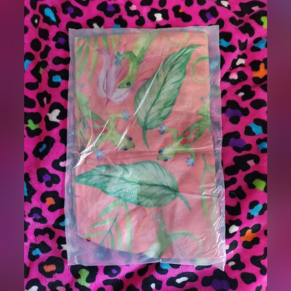 Fused Hawaii Mo'o Pareo